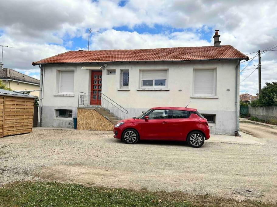 5Min Futuroscope 80M2 - 3 Chambres - Parking Prive - Wifi - Jardin Chasseneuil-du-Poitou Luaran gambar