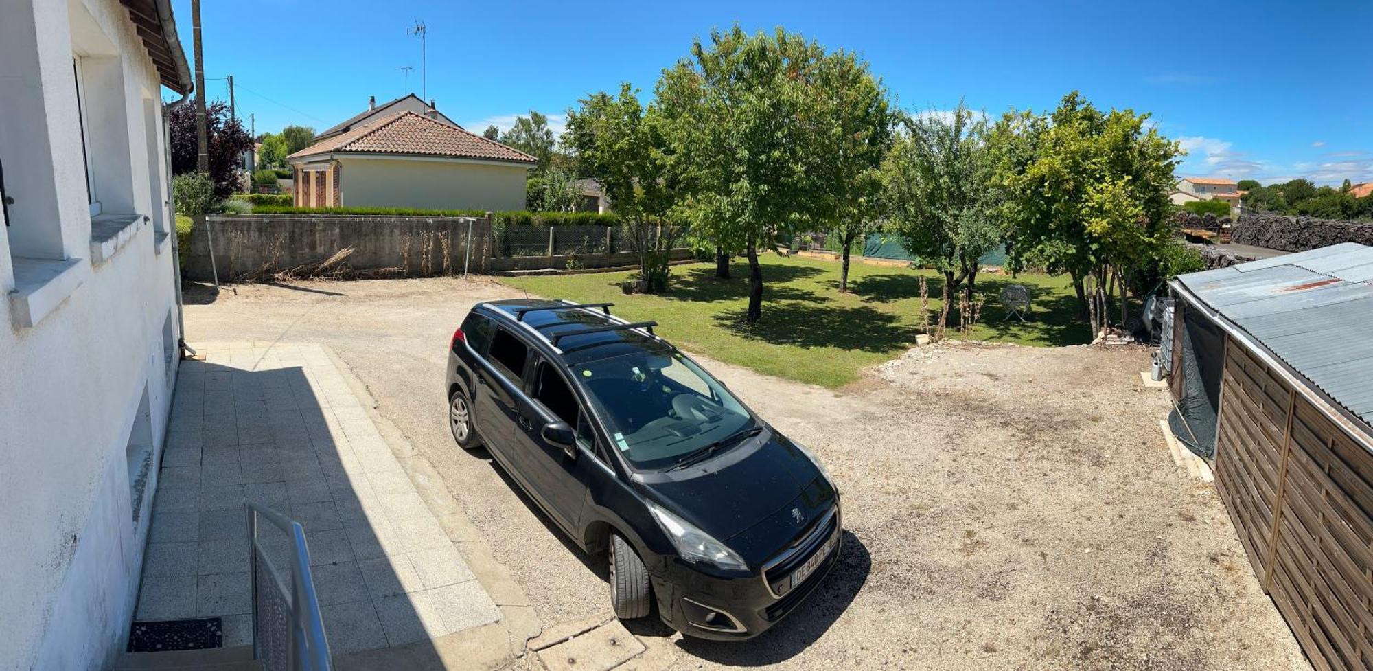 5Min Futuroscope 80M2 - 3 Chambres - Parking Prive - Wifi - Jardin Chasseneuil-du-Poitou Luaran gambar